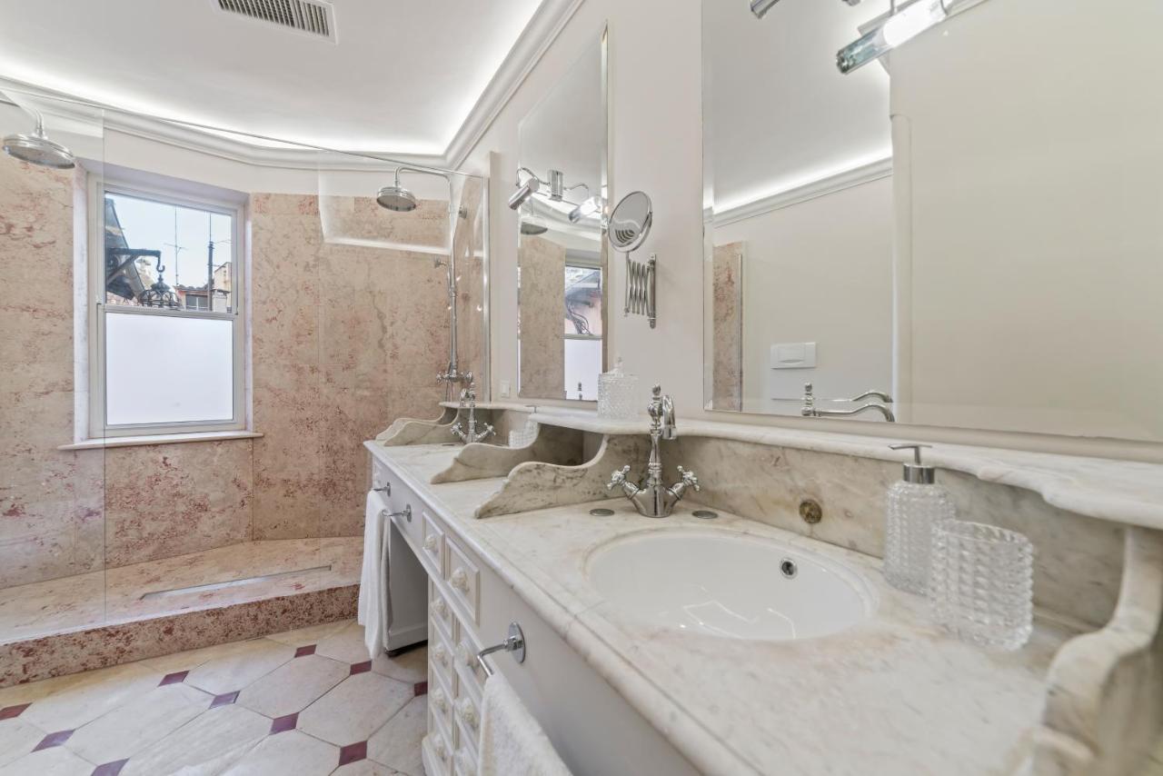 Bmga L Viapaola43 Palace Luxury Penthouse 2Bdr Rom Exterior foto